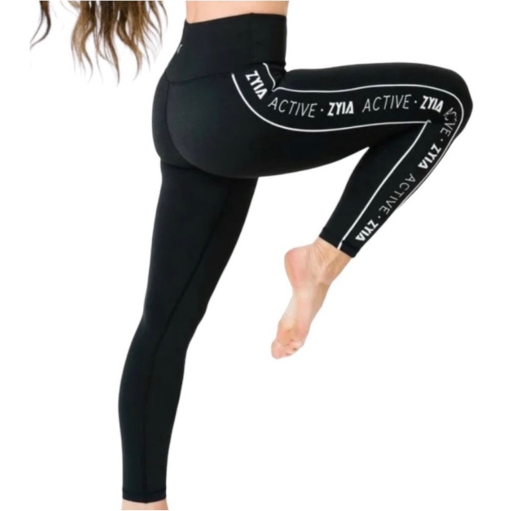 ZYIA Black and White Athletic Leggings